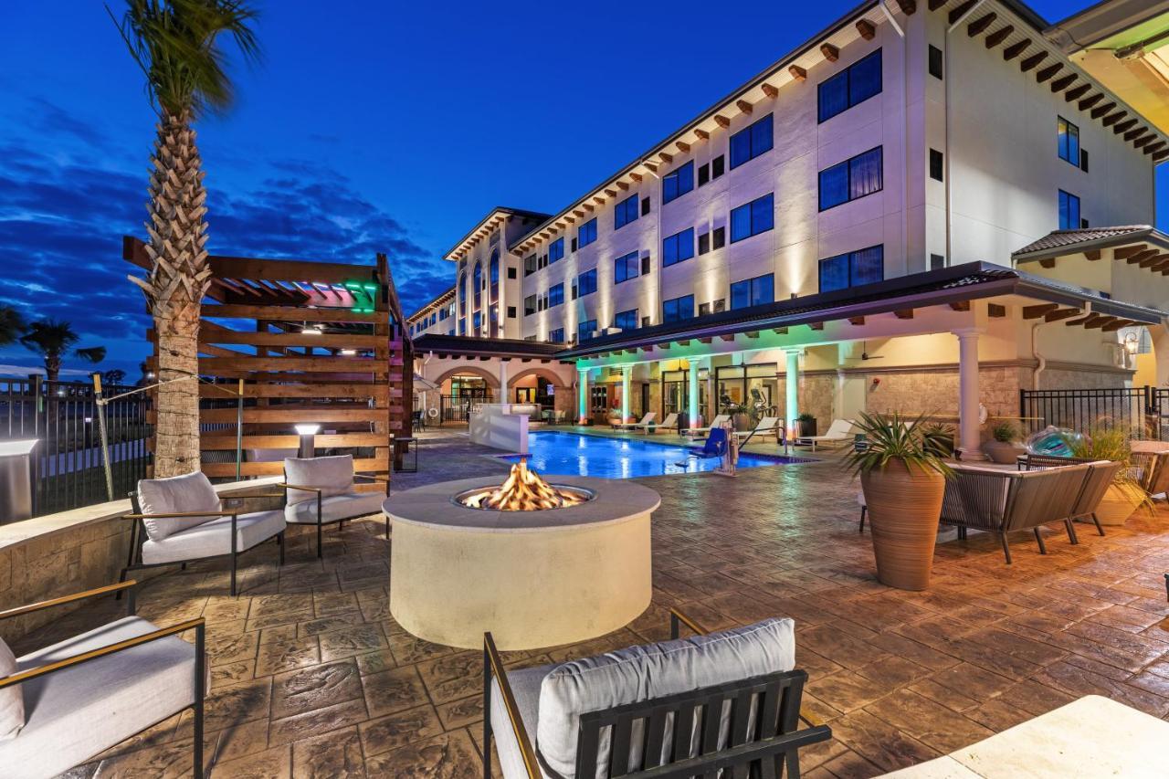 Hotel Indigo Spring - Woodlands Area By Ihg Exterior photo