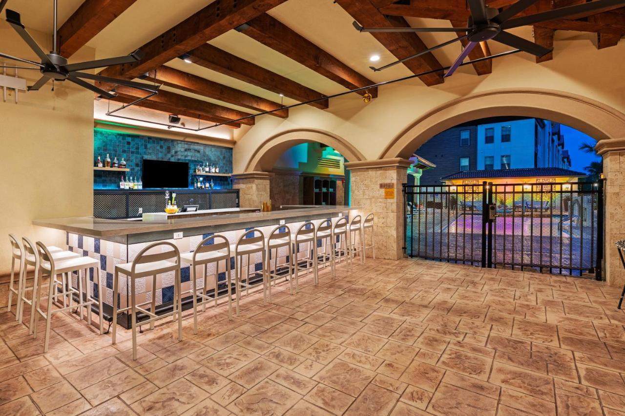 Hotel Indigo Spring - Woodlands Area By Ihg Exterior photo